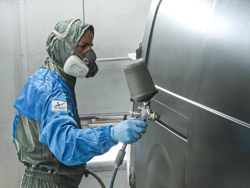 Operazione di veniciatura